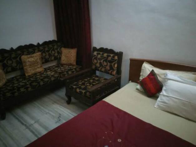 Comfort Bed and Breakfast, New Delhi 5